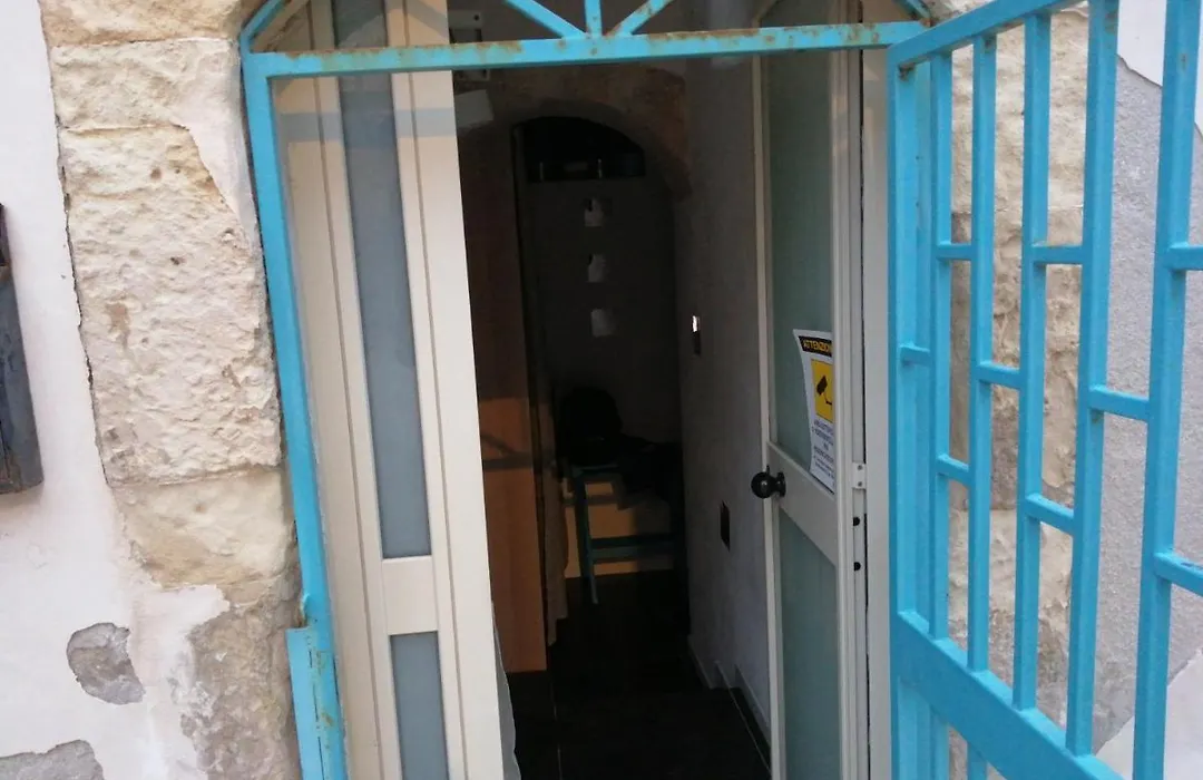 Pollon Room Ortigia-1
