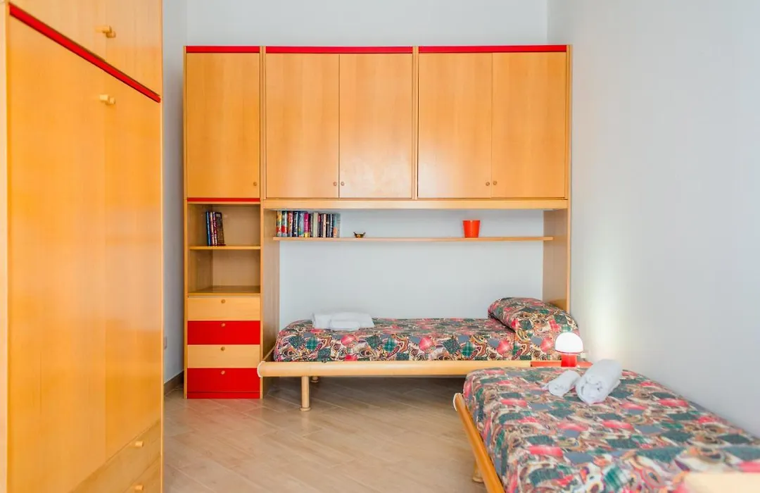 Guesthost - Archaeological Park Apartment-1