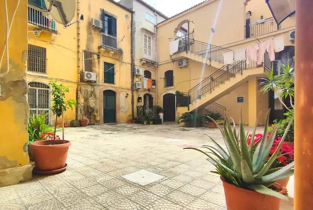 Casetta Stella - A due passi dall'isola di Ortigia-1