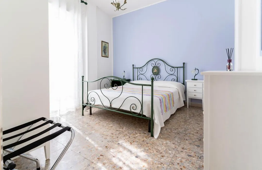 Casa Sofocle comodo bivani in borgata a due passi da Ortigia senza i disagi i Ortigia-1
