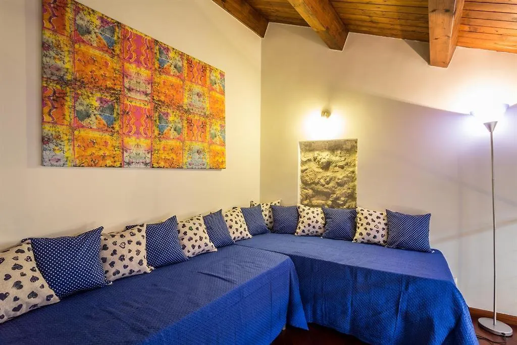 Relax Apartment - Ortigia Holidays-1