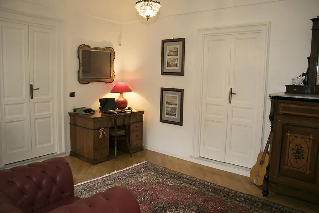 Alagona House-1
