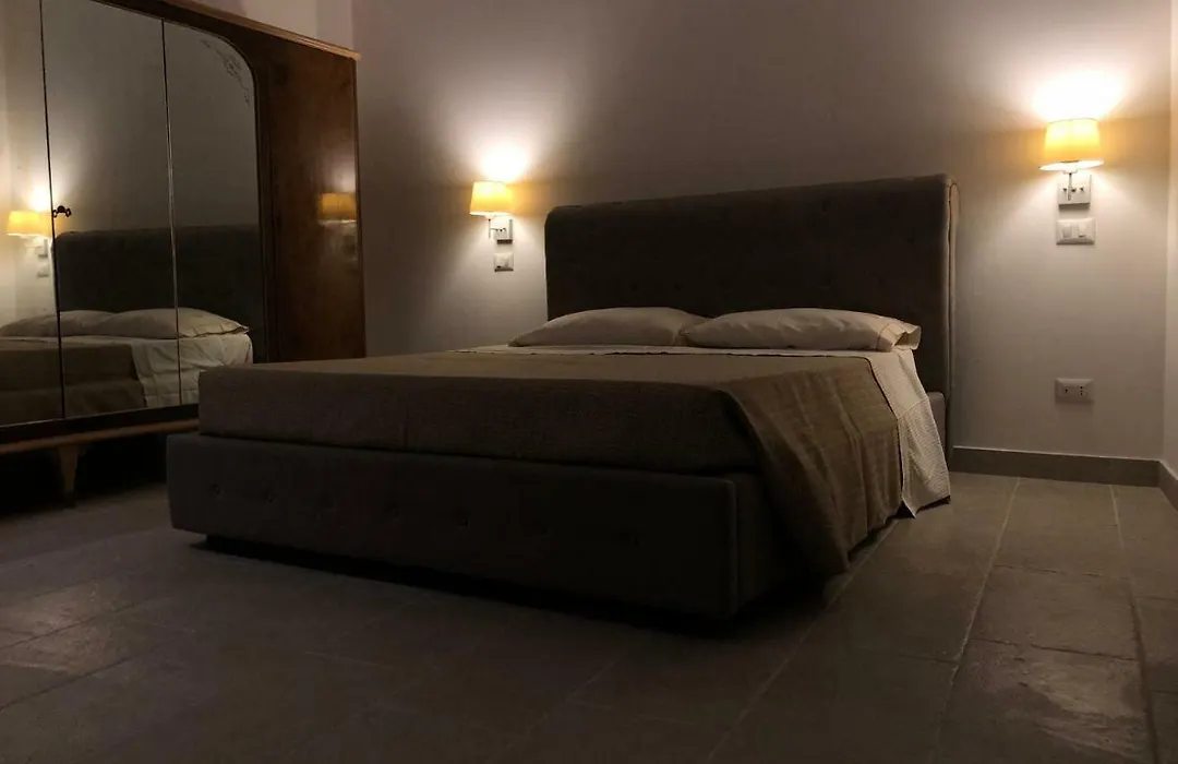 Ortigia Suite-1