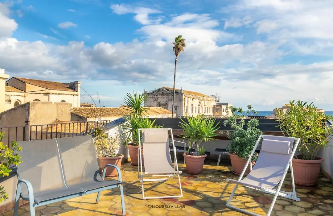 Archimede Apartments-1