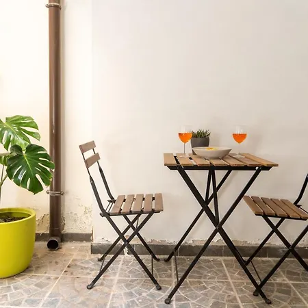 Guesthost - Casa Borbonica Cozy Apartment In Ortigia Ground Floor-2