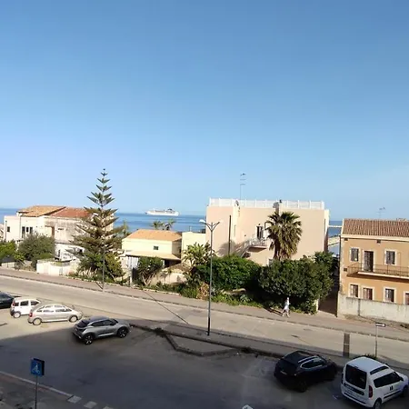Oikos Arethusa-2