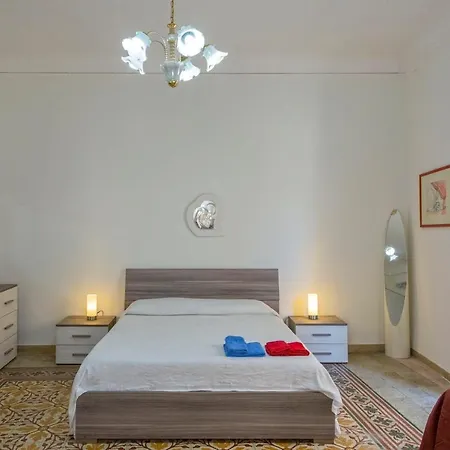 Casa Di Anna - Appartamento Nel Cuore Di Ortigia-2