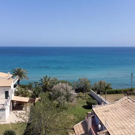Arenella Beach-2