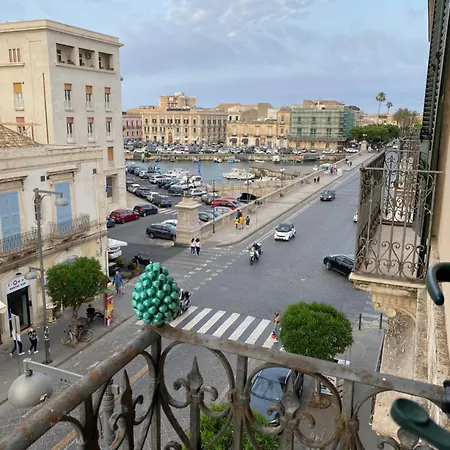Ciauru Apartment Ortigia-3