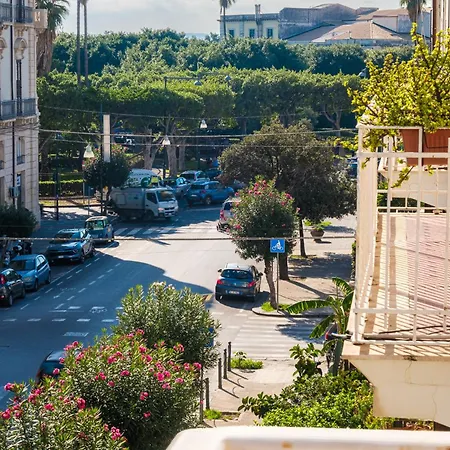 Donna Laura Apartments - Charme Sicilian Living-2