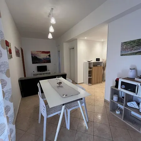 Gabry House-2