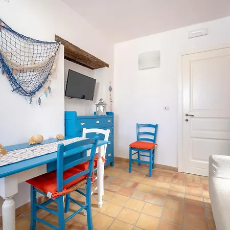 La Gorgone Ortigia Apartments-2