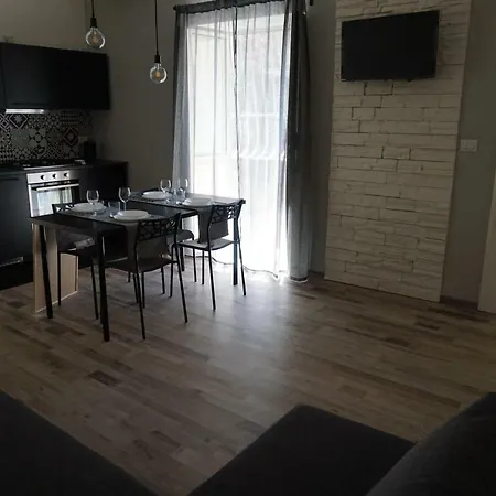 Bottai Apartment-2