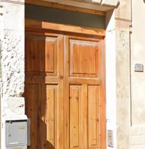 Ampelos Syracuse
