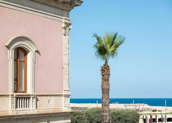 Anticitera Apartment Syracuse