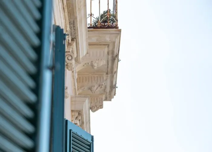 Anticitera Apartment Syracuse