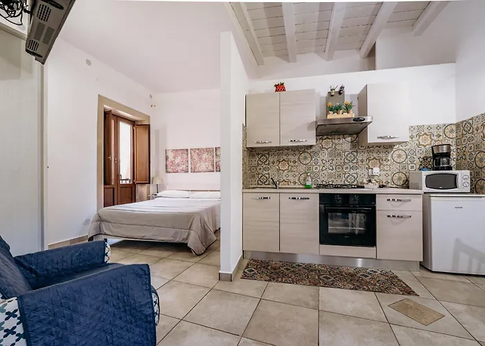 Siracusa Camere Tiche&Selene Syracuse