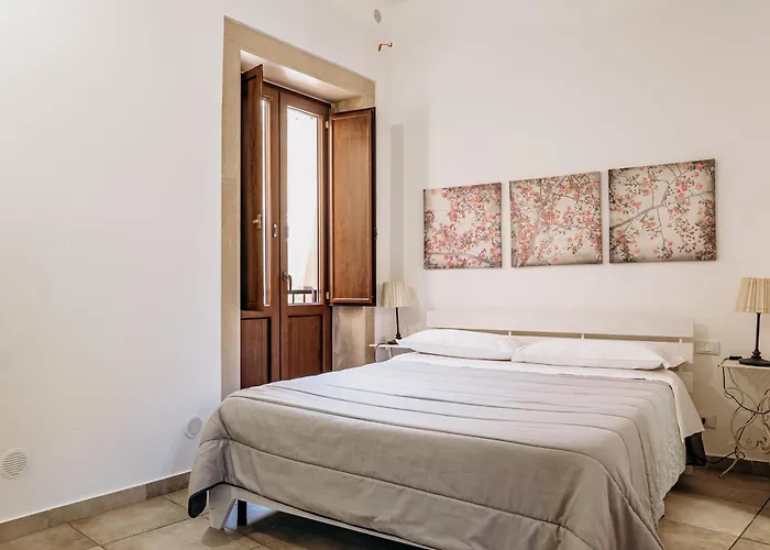 Siracusa Camere Tiche&Selene Syracuse