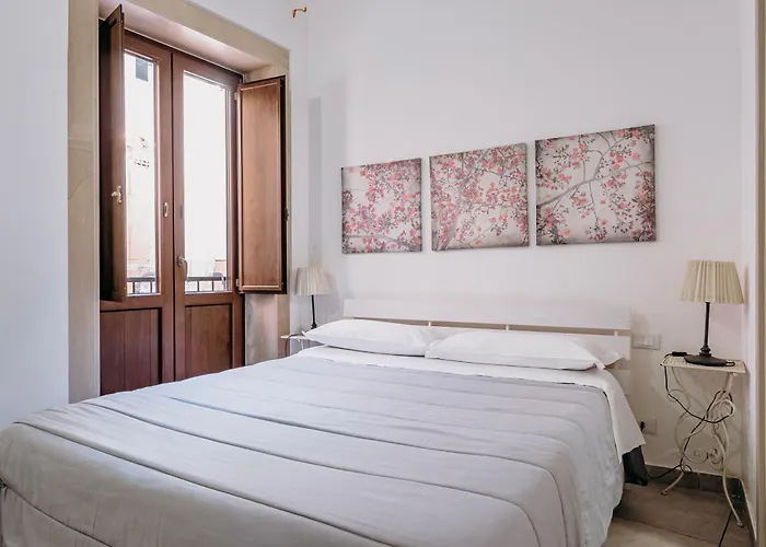 Siracusa Camere Tiche&Selene Syracuse