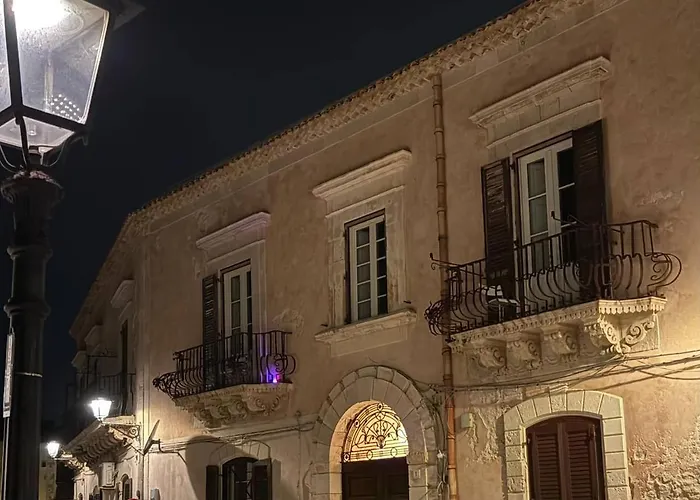 Palazzo Gancia exclusive holiday homes Syracuse