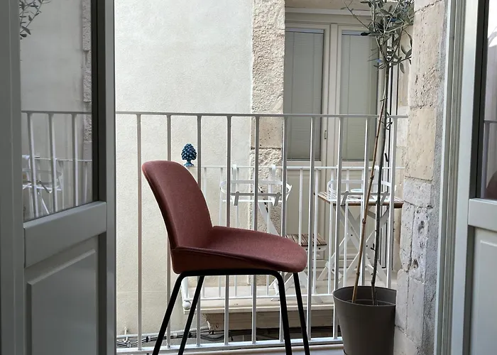 Insula - Apartments & Comfort In Ortigia Syracuse