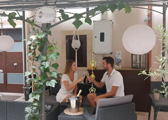 Il cortiletto28 Rooms&House Syracuse