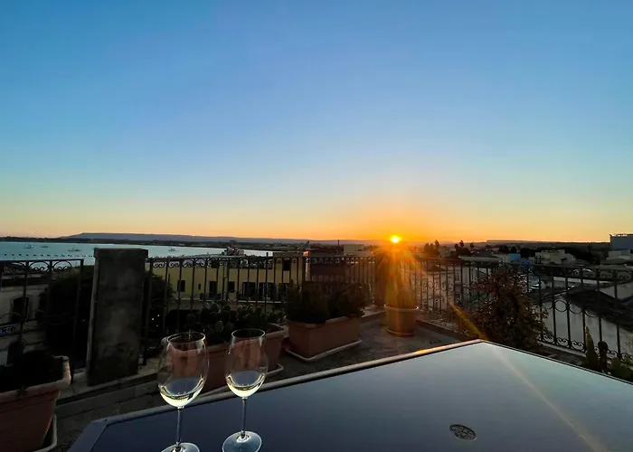 Sunset Cottage Giuliana Syracuse
