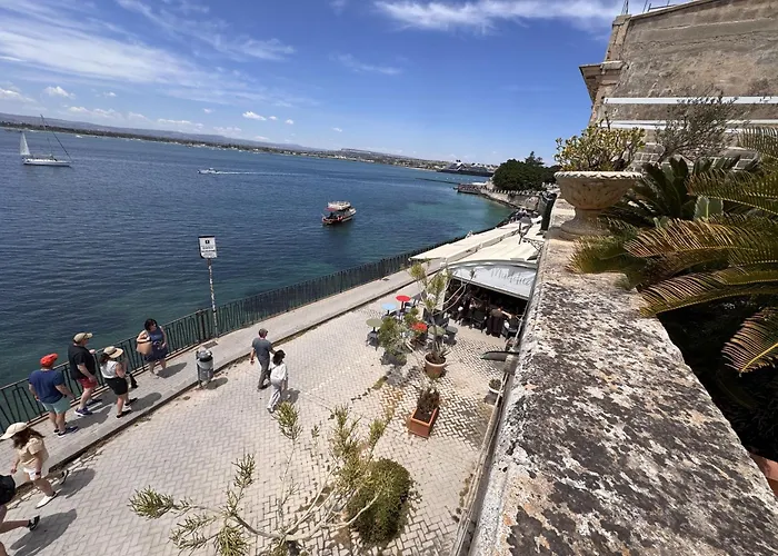 Maniace Suites Terrace Sea View Syracuse
