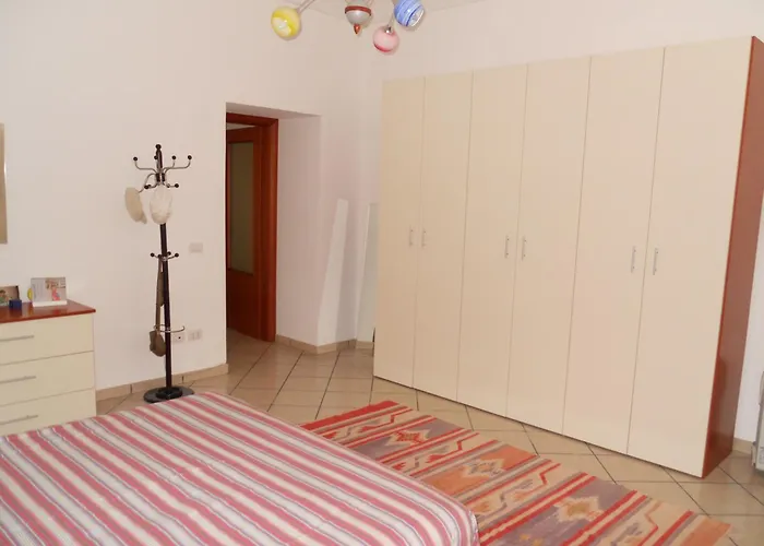 Come A Casa Syracuse