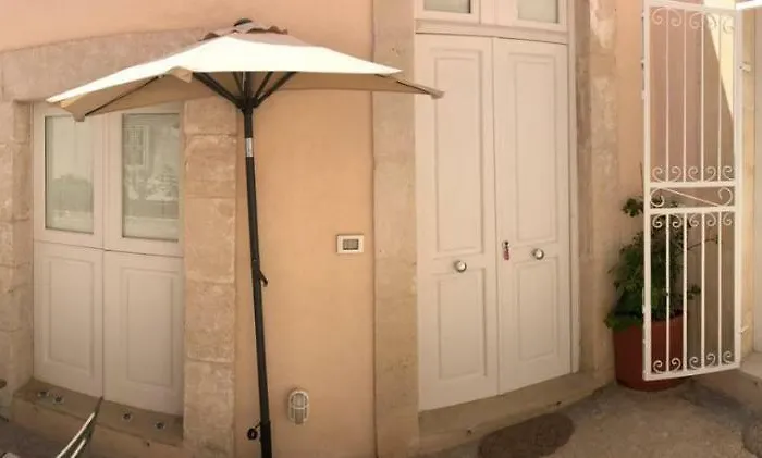 La casetta di Ortigia Syracuse