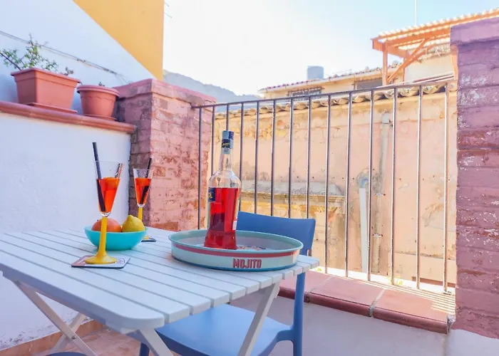 Guesthost - Ortigia San Pietro Apartment Syracuse