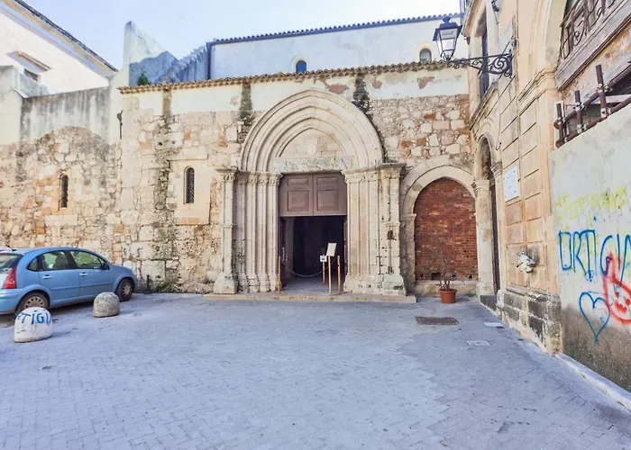 Guesthost - Ortigia San Pietro Apartment Syracuse